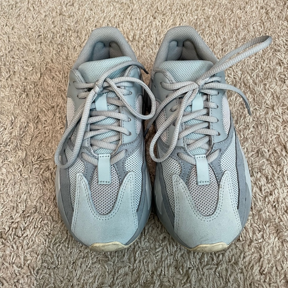 Yeezy 700 inertia